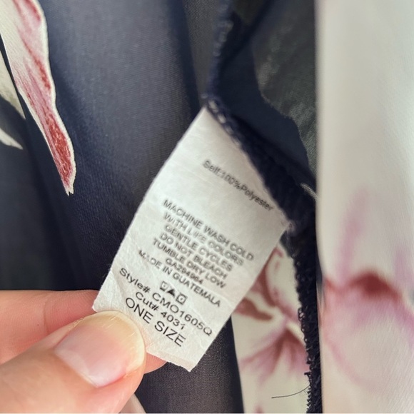 Floral Kimono - Picture 3 of 3